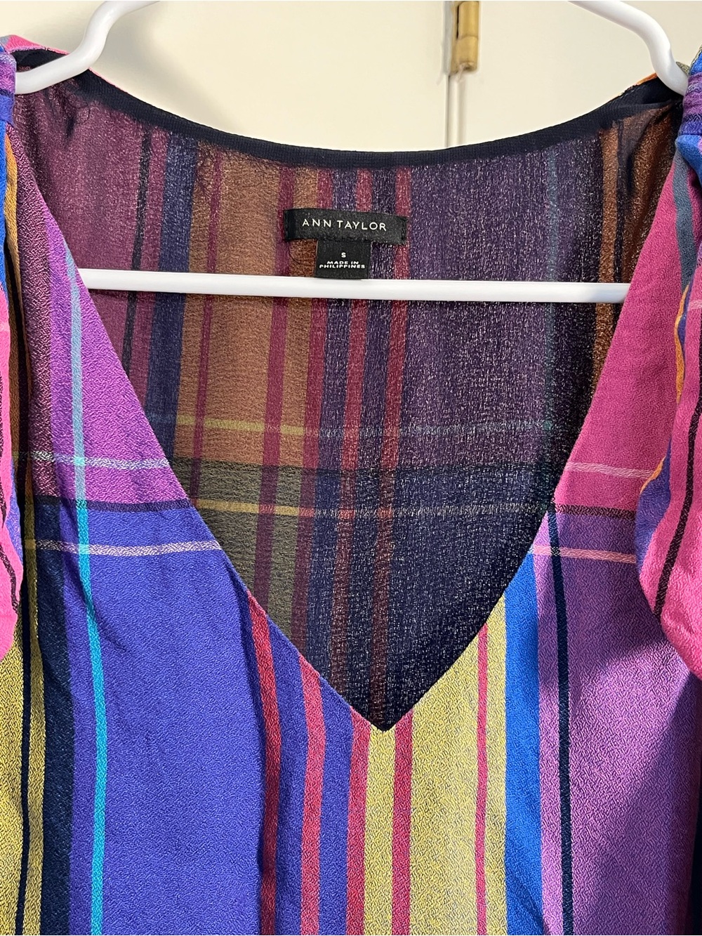 3 blouses: Ann Taylor, New York & Company, and The Limited. - Picture 8 of 14